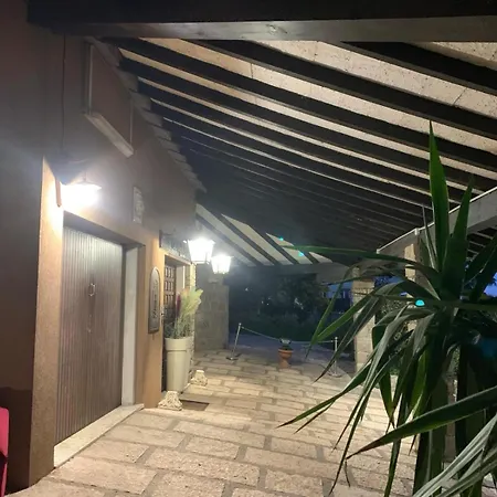 Residenza Ca' Degli Enzi Bed & Breakfast Verona