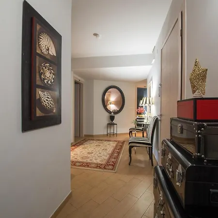 Bed & Breakfast Residenza Ca' Degli Enzi 3*